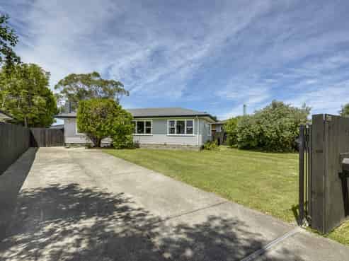 38 James Foley Avenue, Pirimai