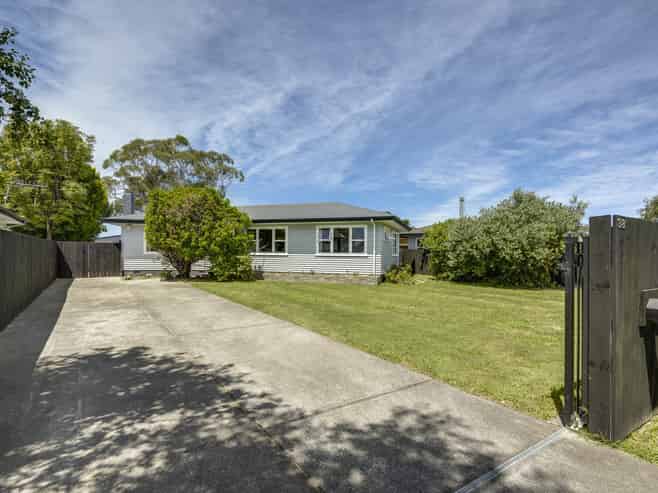 38 James Foley Avenue, Pirimai
