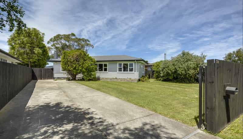 38 James Foley Avenue, Pirimai