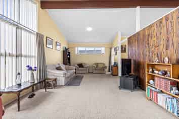 12 Mount Avenue, Te Aroha