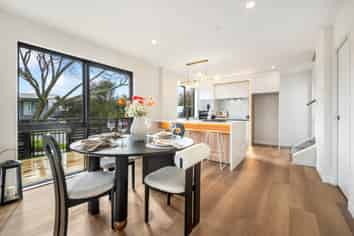 38C Dale Crescent, Pakuranga