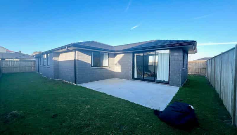 8 Pouate Way, Waiuku