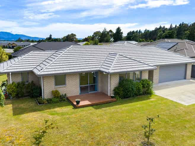 8 Neville Street, Witherlea