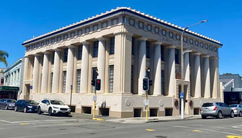 100 Tennyson Street, Napier Central