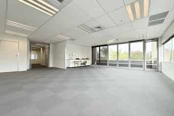 Wellness Tenancy in Modern Hub | 175 m2