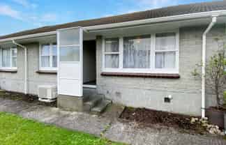 2/3a Camp Street, Trentham