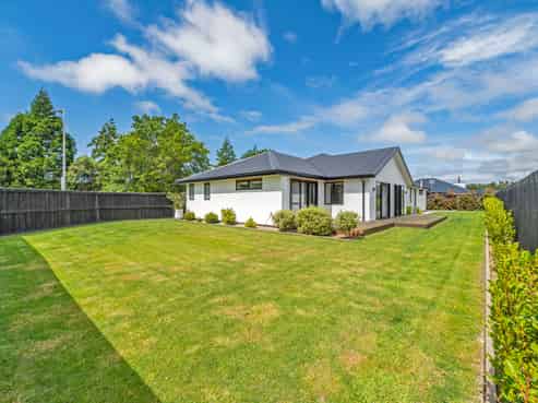 54 Brook Street, Southbridge