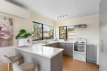 213 Glengarry Road, Glen Eden