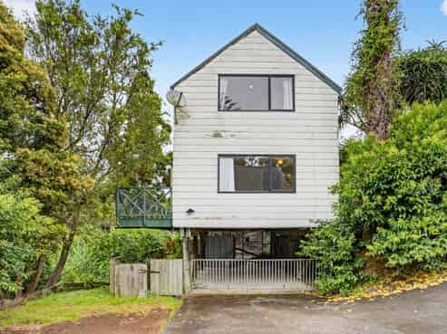 23 Utting Street, Birkdale