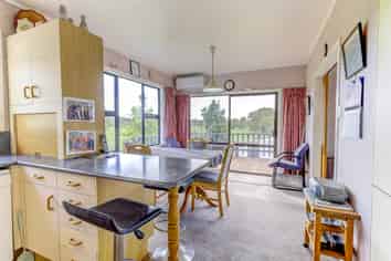 294 Tuhikaramea Road, Temple View