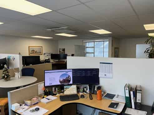 1st Floor office for sale as a tenanted investment