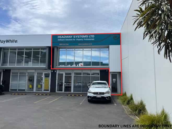 1st Floor office for sale as a tenanted investment