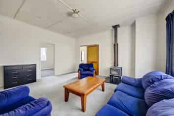 33 Ngatai Street, Manaia