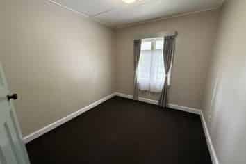 8 Gurr Place, Aramoho