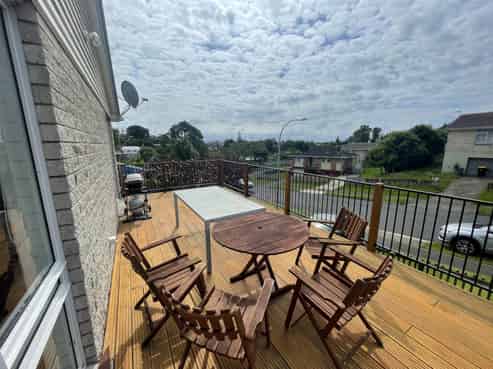 1 Corinna Street, Welcome Bay