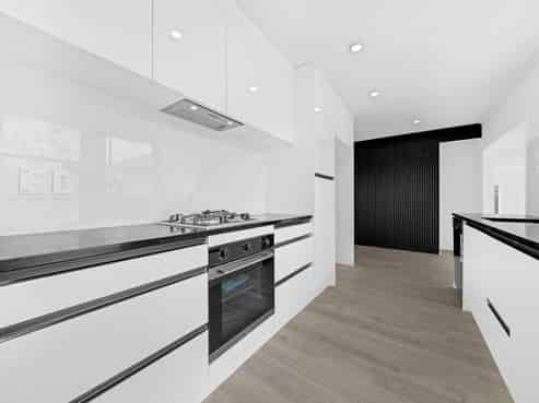 16  Heybridge Street, Manurewa