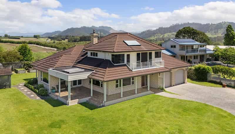 23 Athenree Heights, Athenree