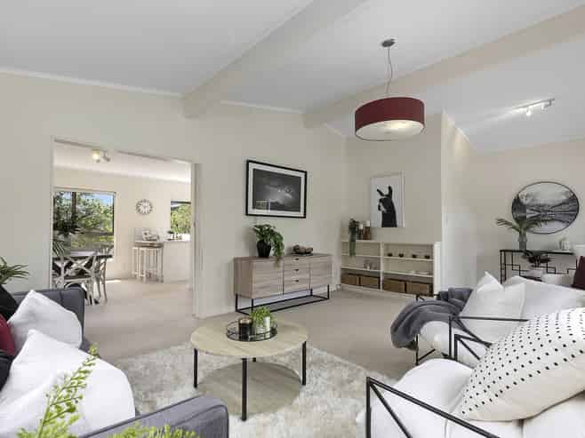 12 Florio Terrace, Tawa