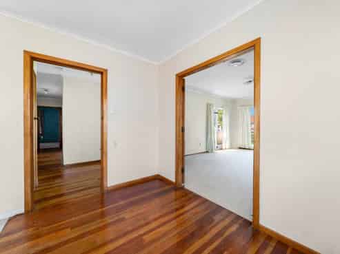 9 Richard Road, Mangere