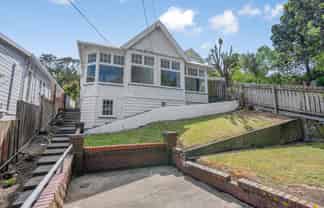 6 Waipapa Road, Hataitai