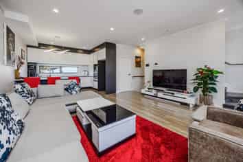 2/5 Ayr Road, Pakuranga Heights