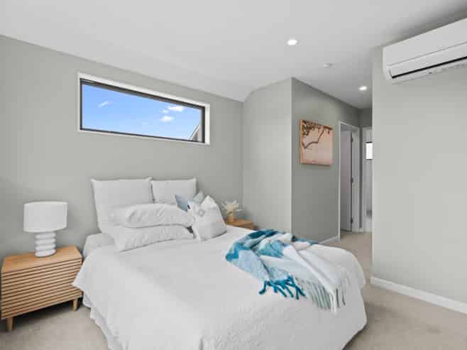 117-121 Lincoln Road, Addington