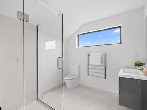 117-121 Lincoln Road, Addington