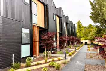 8/44 Creyke Road, Ilam