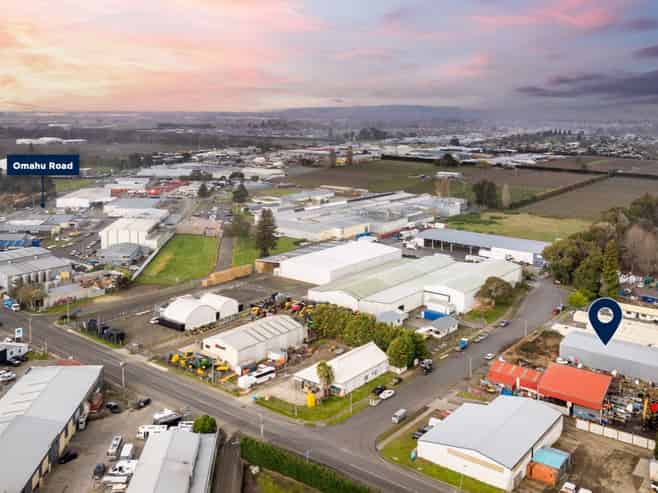 Multi-use high stud industrial