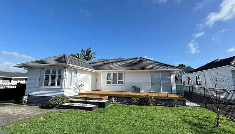 69 Neil Avenue, Te Atatu Peninsula