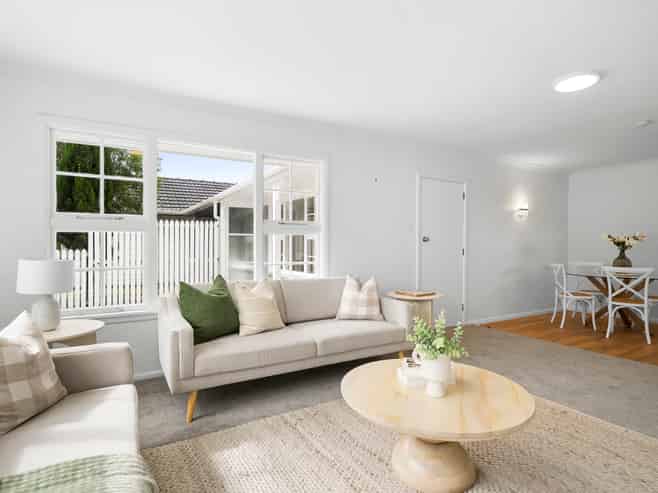 2/170 Waimairi Road, Ilam