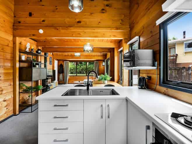 63 Pembroke Street, Westown