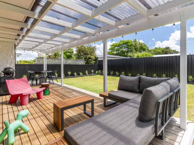 404 Riverslea Road North, Parkvale