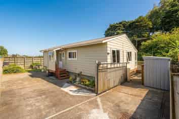 5/17A Idesia Place, Totara Heights
