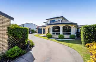 6 Saddle Row, Welbourn