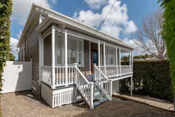 18 Buchanan Street, Kingsland