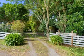 41 Atkins Road, Otaki