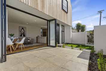 40 Clare Road, Merivale