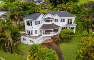 13 San Martin Place, Goodwood Heights