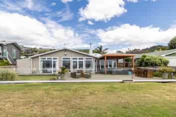 192 Harper Road, Waimarama