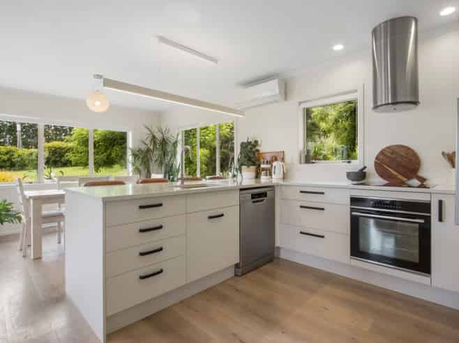 4 Castlegrace Drive, Katikati