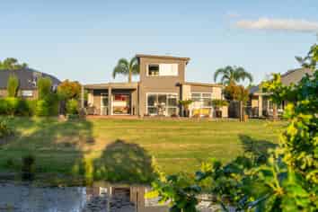 8 Celmisia Retreat, Papamoa
