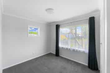 11 Vogel Street, Levin