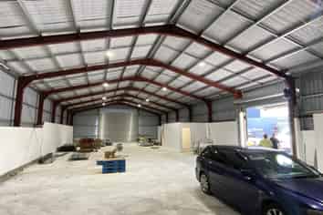 407SQM Functional Clear span Warehouse For Lease - Otahuhu