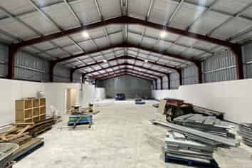 407SQM Functional Clear span Warehouse For Lease - Otahuhu