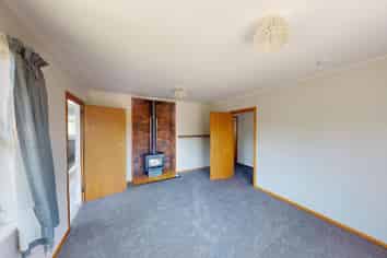 6 Chester Road, Springvale