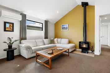 54 Mount Linton Avenue, Wanaka