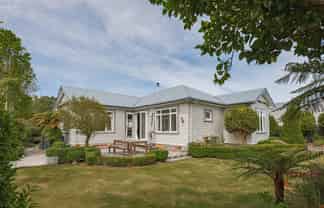 22 Queen Street, Westport