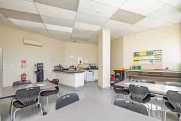 Iconic Art Deco - Central CBD Masterton