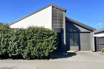 23 Skyhawk Road, Wigram